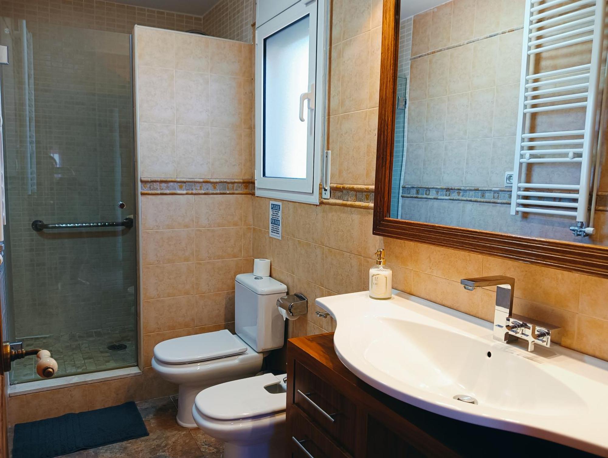 Villa Du Lac Speciale Pour Famille Avec Enfant Riudecanyes Dış mekan fotoğraf
