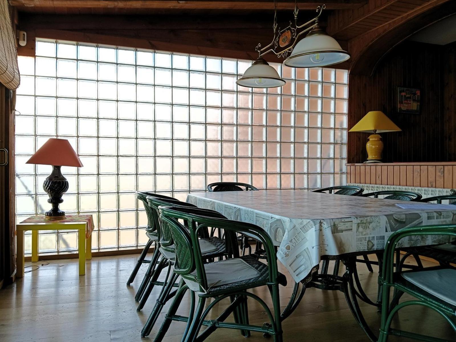 Villa Du Lac Speciale Pour Famille Avec Enfant Riudecanyes Dış mekan fotoğraf