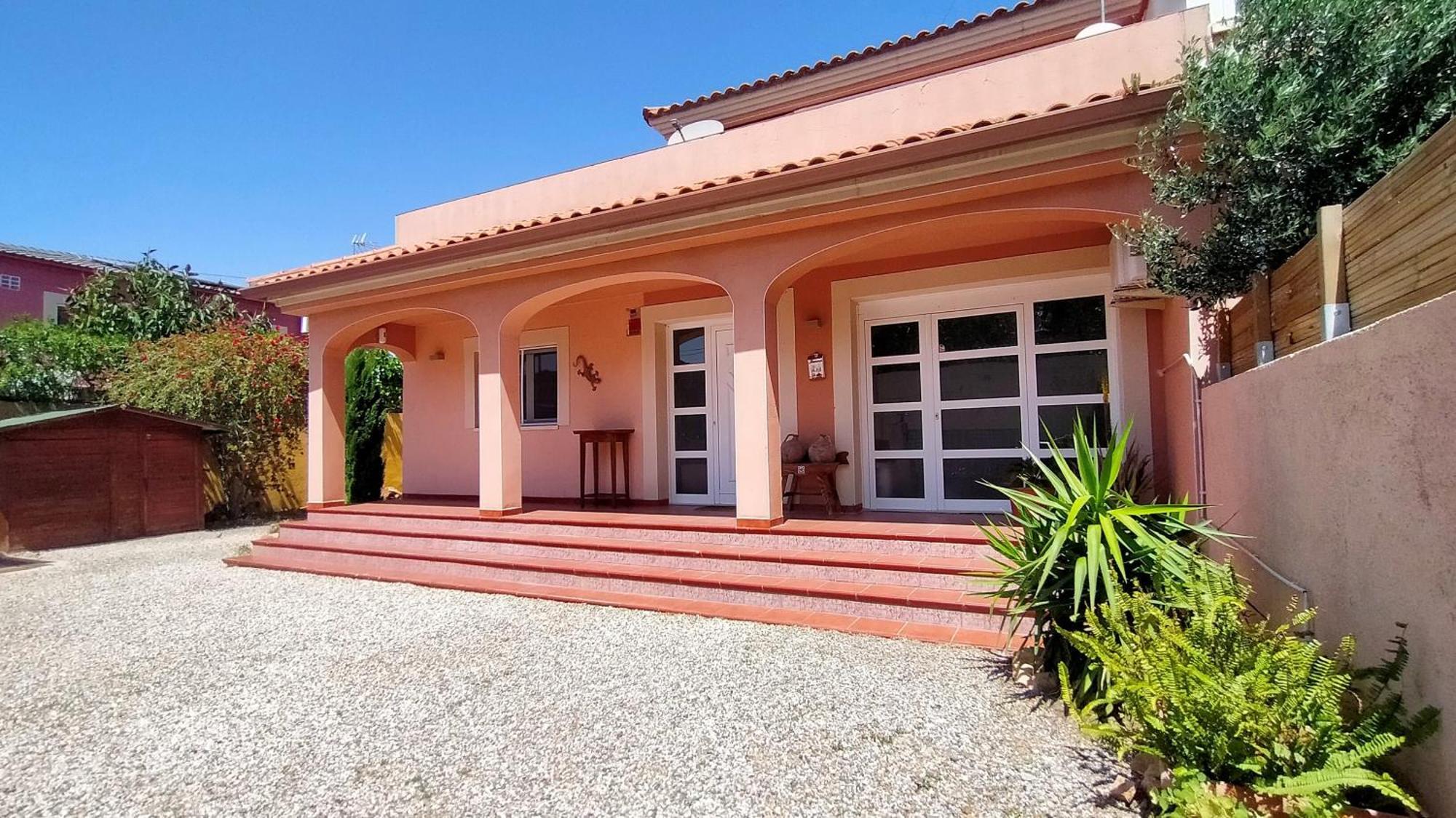 Villa Du Lac Speciale Pour Famille Avec Enfant Riudecanyes Dış mekan fotoğraf